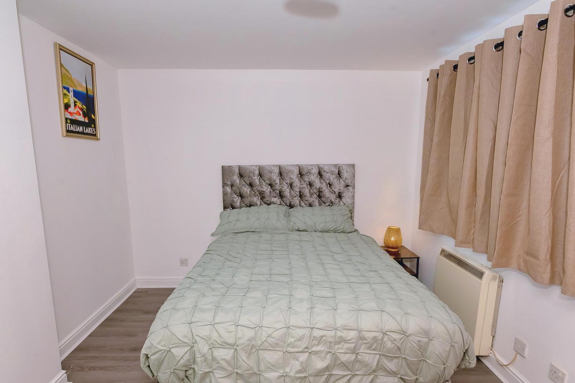 Dockyard View Luxury Apartment London