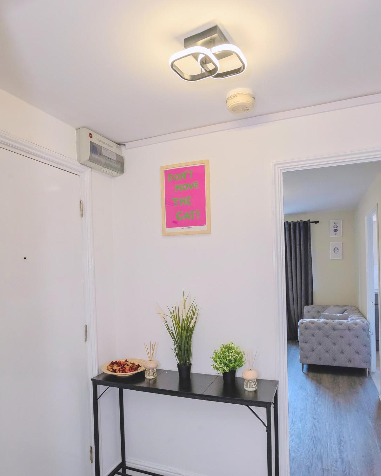 Dockyard View Luxury Apartment London
